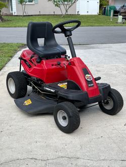 Troy-Bilt TB30R Lawn Ranger