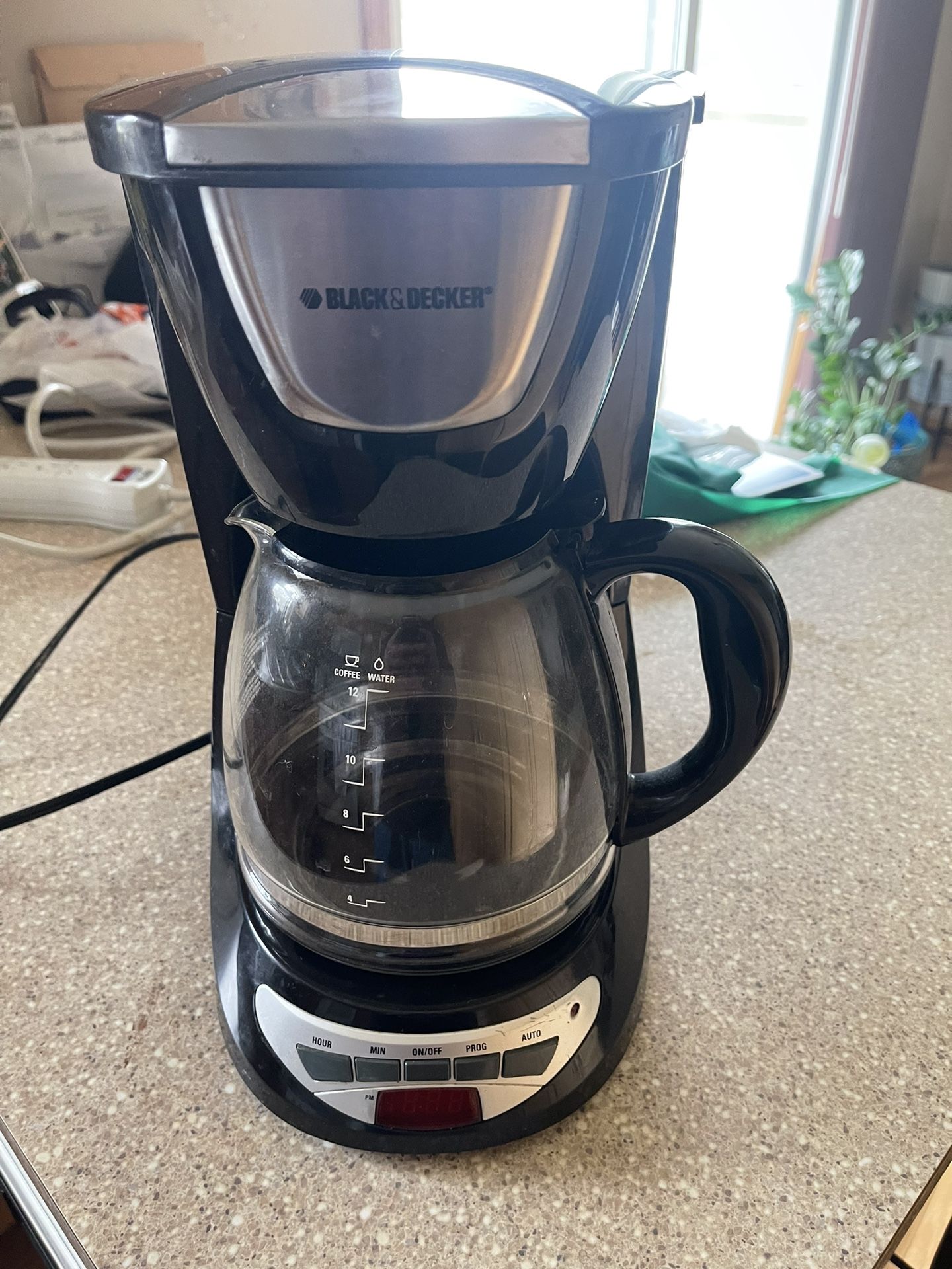 Black N Decker DCM100B Coffee Maker