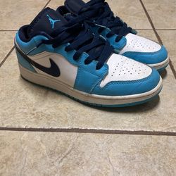 Jordan 1’s Low In Blue