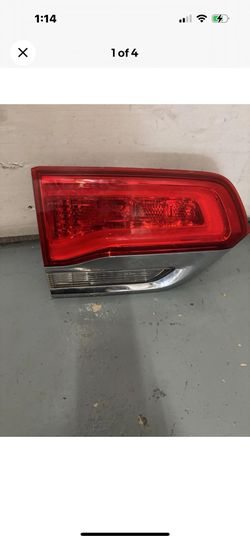 2014-2021 JEEP GRAND CHEROKEE TAIL LIGHT DRIVER LEFT INNER TRUNK LED OEM