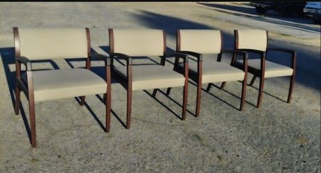 4 KIMBALL WIDE BEO CHAIRS. ALL FOR $110