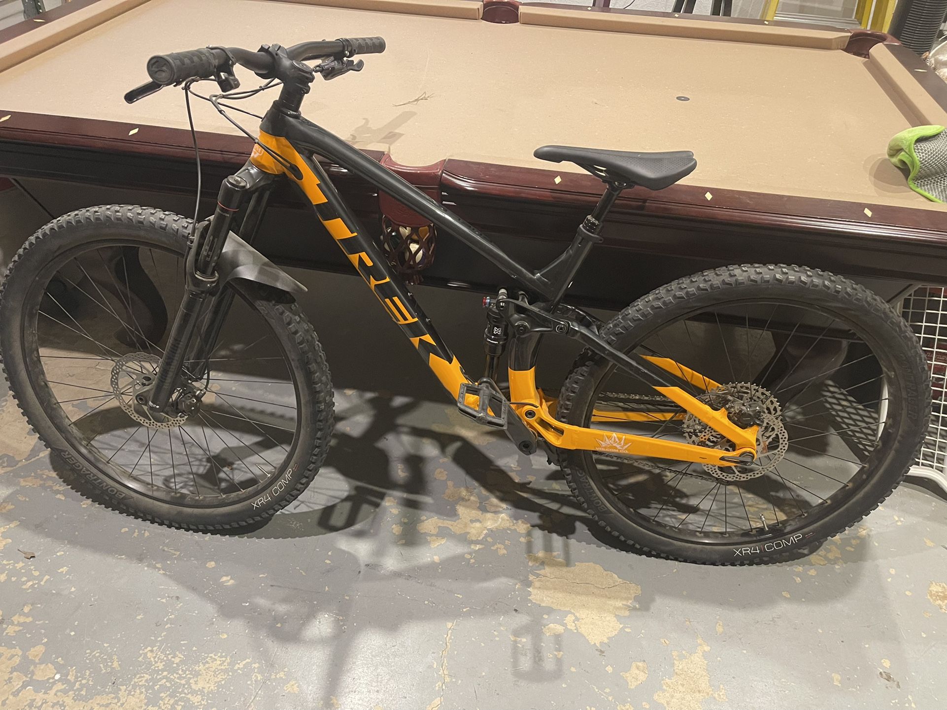 Trek Fuel EX 5 Mountain Bike