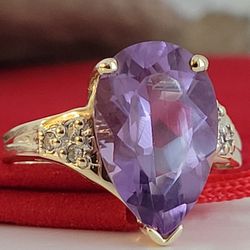 ❤️10k Size 7.5 Gorgeous Solid Yellow Gold Amethyst and Genuine Diamonds Ring!/ Anillo de Oro con Amatista y Diamantes!👌🎁Post Tags: 10k 14k