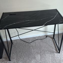 Black White Marble Design Desk