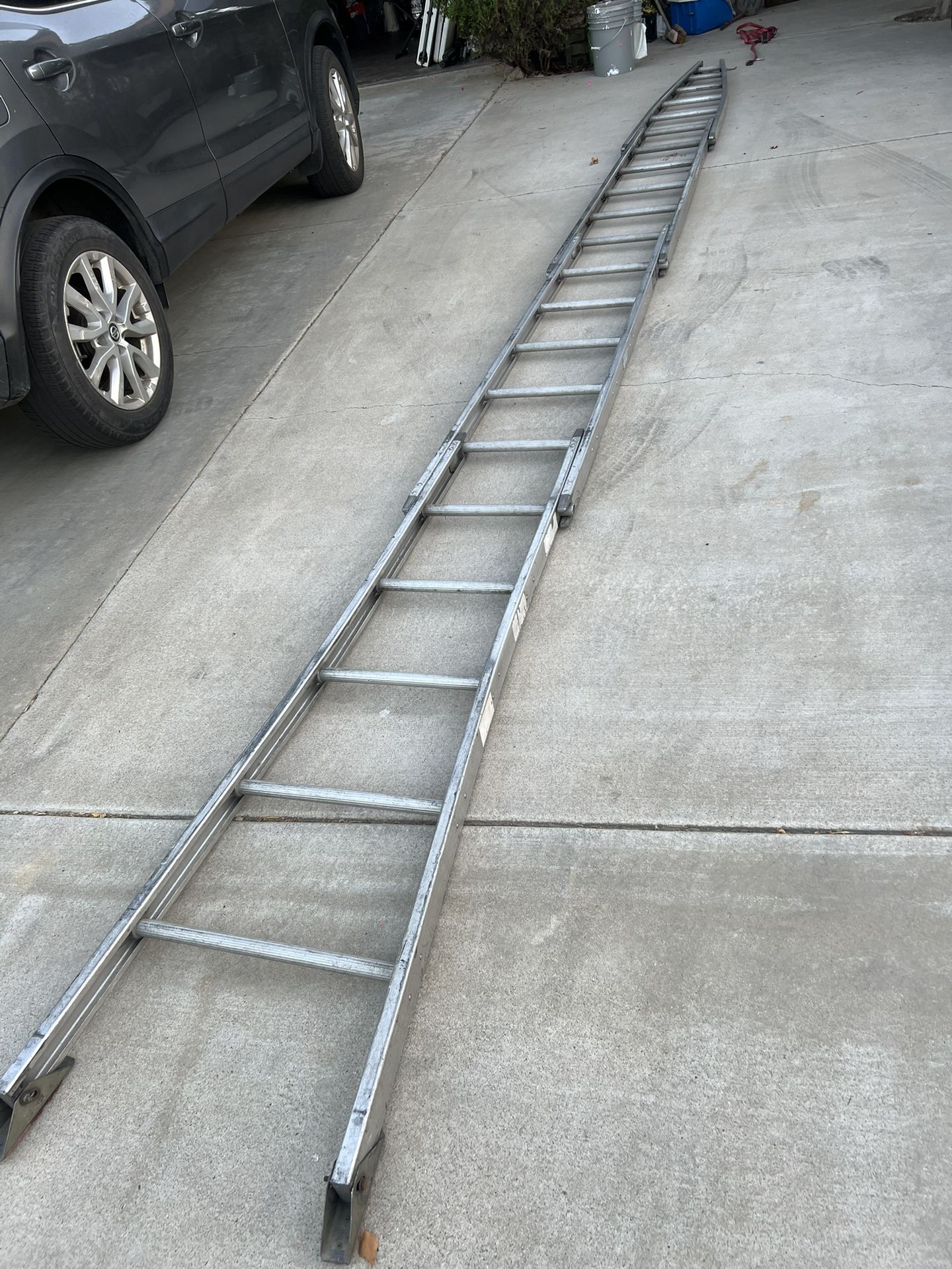 21’ Aluminum Ladder