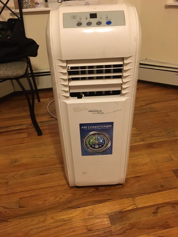 SoleusAir powered by GREE 8,000 BTU Portable AC with 38 pint dehumidifier and fan