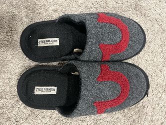 True religion slippers worn once size 8