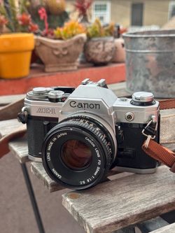 Vintage canon AE1 - 35mm film camera