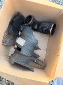 Air filter housing