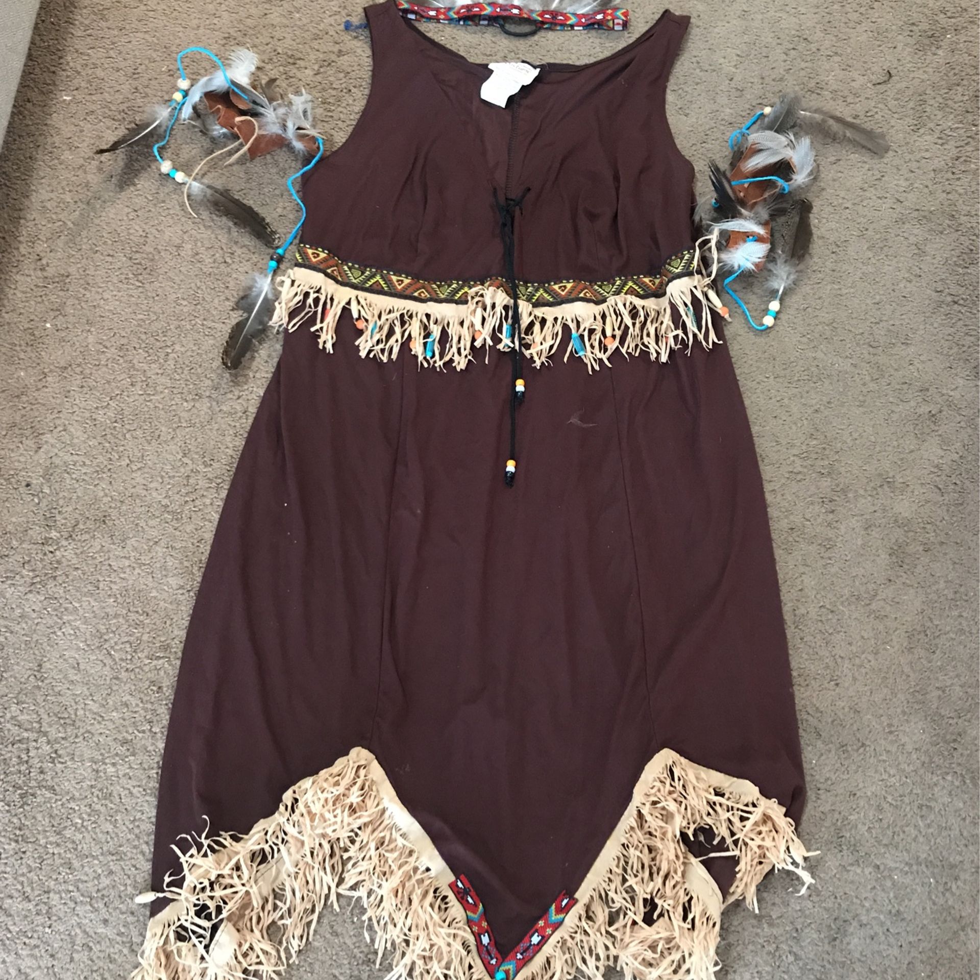 Native American Halloween Costume    Size 16-22