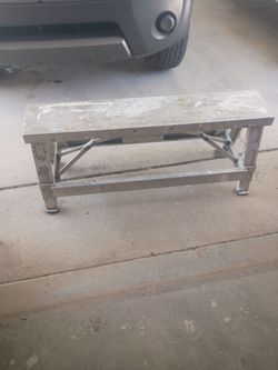 Dry wall Bench