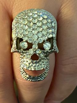 SKULL RING