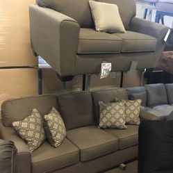 Sofa & Loveseat With Pillows 