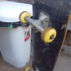 Skateboard READ DESCRIPTION