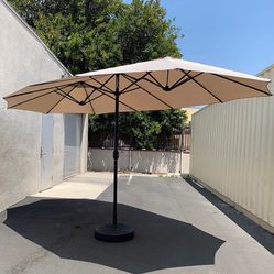 BRAND NEW $130 Large Double Sided Outdoor (15ft Umbrella and 65lbs Plastic Base set) Beige color