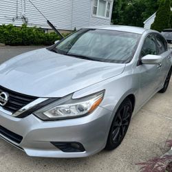 Nissan Altima Sv  2017