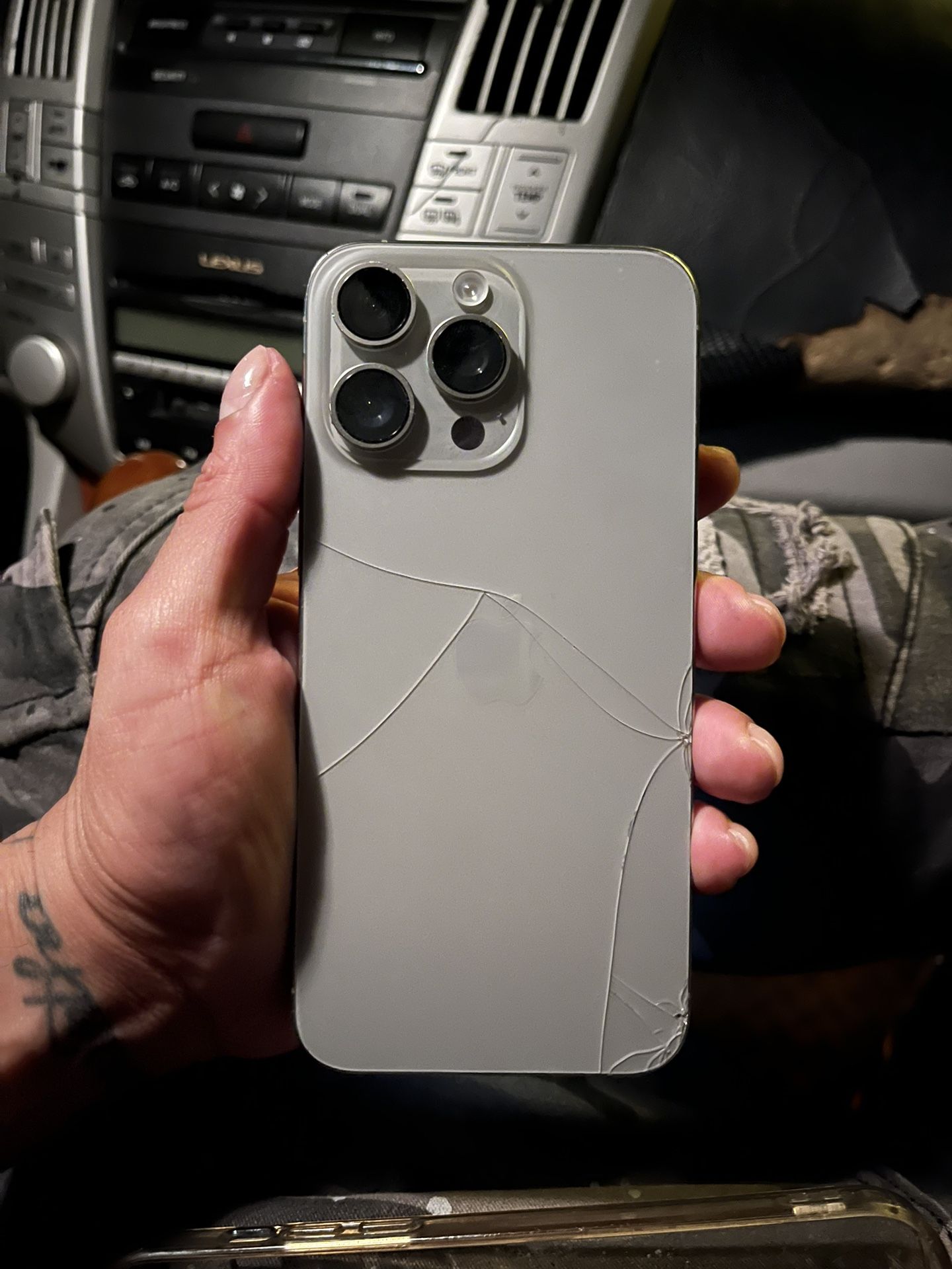 iPhone 15 Pro Max 1TB