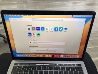13” macbook pro 2017 (4 thunderbolt 3 ports)