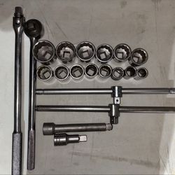 Wright Tools 3/4” 20-Piece Socket Set, Ratchet, Breaker bar and T-Handles