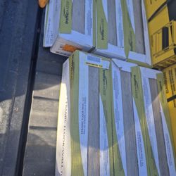 TRAFIC MASTER 6"× 24" CERAMIC WOOD 17SQFIT  X CASE  5  CASE T. 