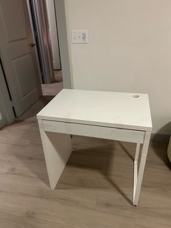 White Desk
