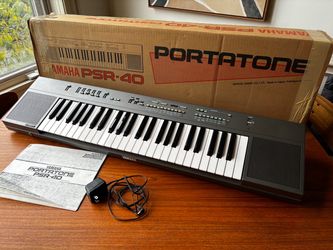 See Video! Vintage 1980s Yamaha PSR-40 Electric Keyboard Synth Portatone w/ Original Box Circuit Bending