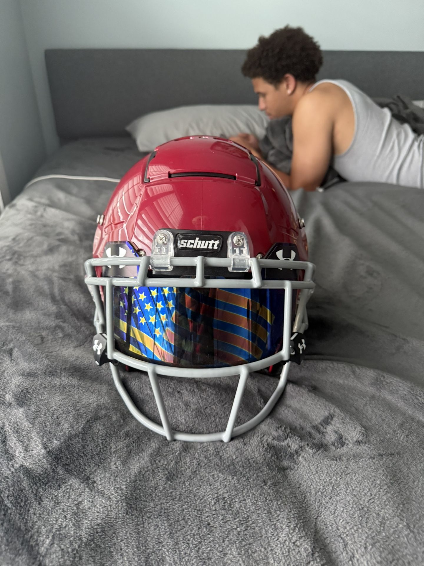 Schutt F7 football helmet 