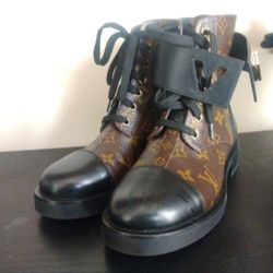 Louis Vuitton Monogram Canvas And Leather Wonderland Ranger Combat Boots