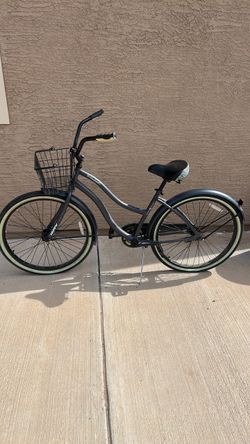 Huffy Cranbrook Women’s Cruiser with basket