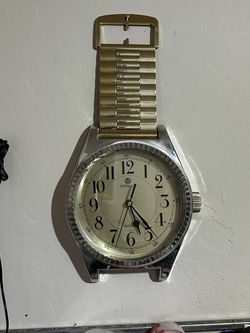 Vintage Giant Wristwatch Wall Clock Apollo Taiwan Quartz Fluted Bezel 18x10