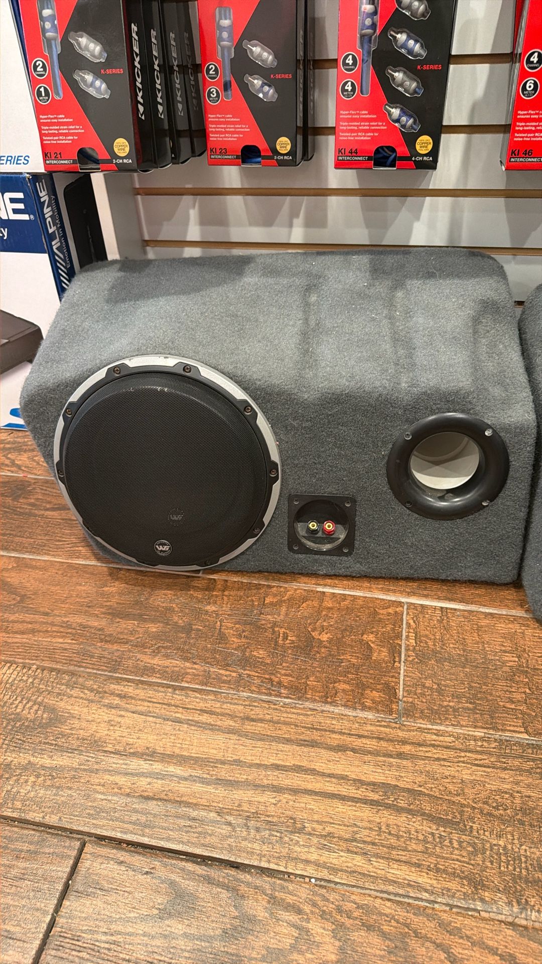 JL Audio 10” W6