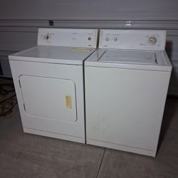 Kenmore Matching Set Washer And Gas Dryer VERY RELIABLE