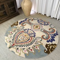 Floral Area Rug  5 x 5 ft  Round 