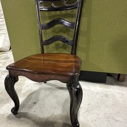 Dining Room Chairs 