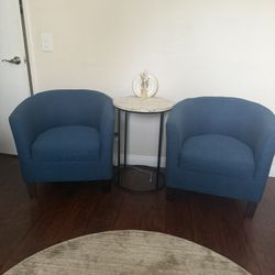 Chairs  With Ottoman 