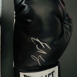 Errol Spence Autographed Glove!