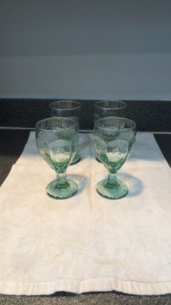 Drinking glasses