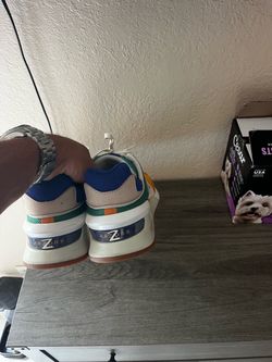 New balance shoes size 12