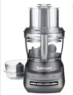 Brand new Cuisinart Core Custom 13 cup food processor