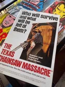 NECA Texas chainsaw  Figure