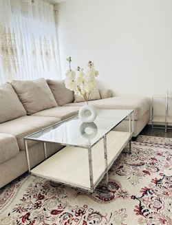 creamy color sectional sofa it divides into 3 parts very soft and comfortable