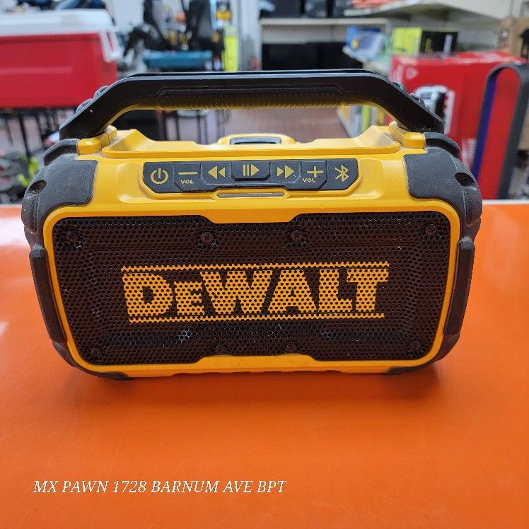 Dewalt DCR010 Bluetooth Speaker