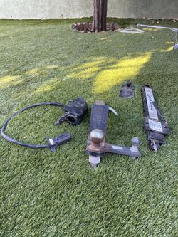 Towing Hitch & Stabilizer Bar