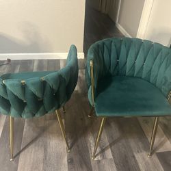 Decorative Chairs 