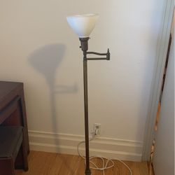  Vintage Brass Lamp
