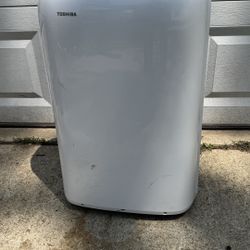 Toshiba 10,000 BTU Smart 3 in 1 Portable  Air Conditioner 