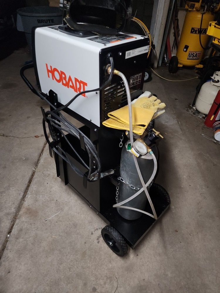 Hobart Handler 140. 120volts for Sale in Phoenix, AZ OfferUp