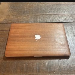 MacBook Pro  16 Inch Late 2013  16GB 1TB Storage