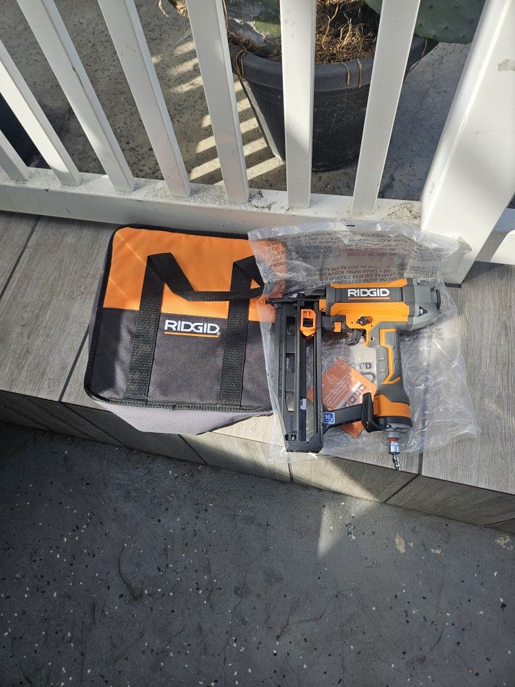 ridgid 16ga straight nailer