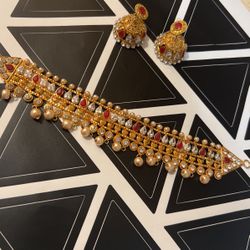 Beautiful Choker Set